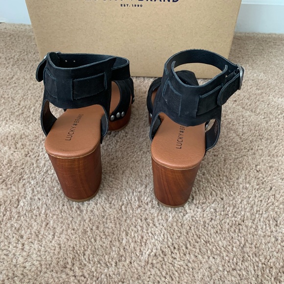 Black Lucky Brand Sandals - Picture 3 of 6